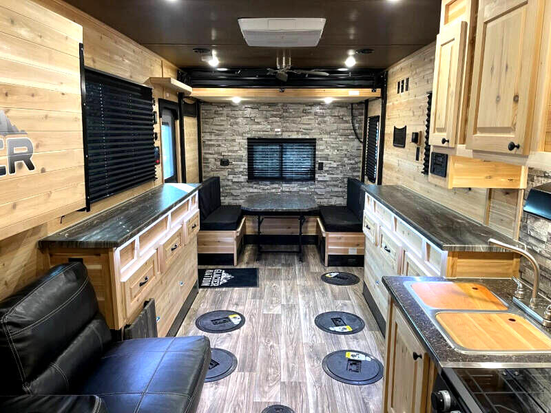 Glacier 22 RV Explorer  2024 Glacier 22 RV Explorer  2024