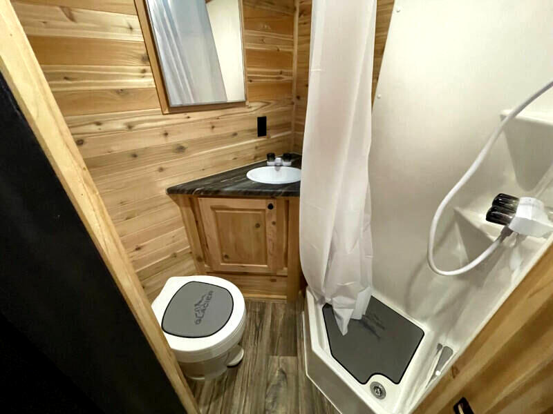 Glacier 22 RV Explorer  2024 Glacier 22 RV Explorer  2024