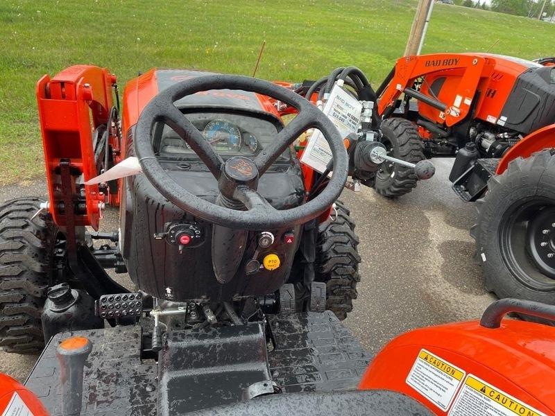 Bad Boy Tractors 4035H with Loader  2024