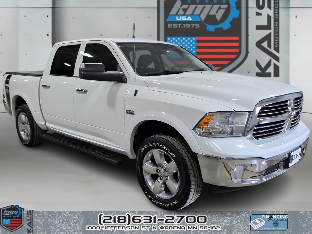 RAM 1500 SLT Crew Cab SWB 4WD 2015