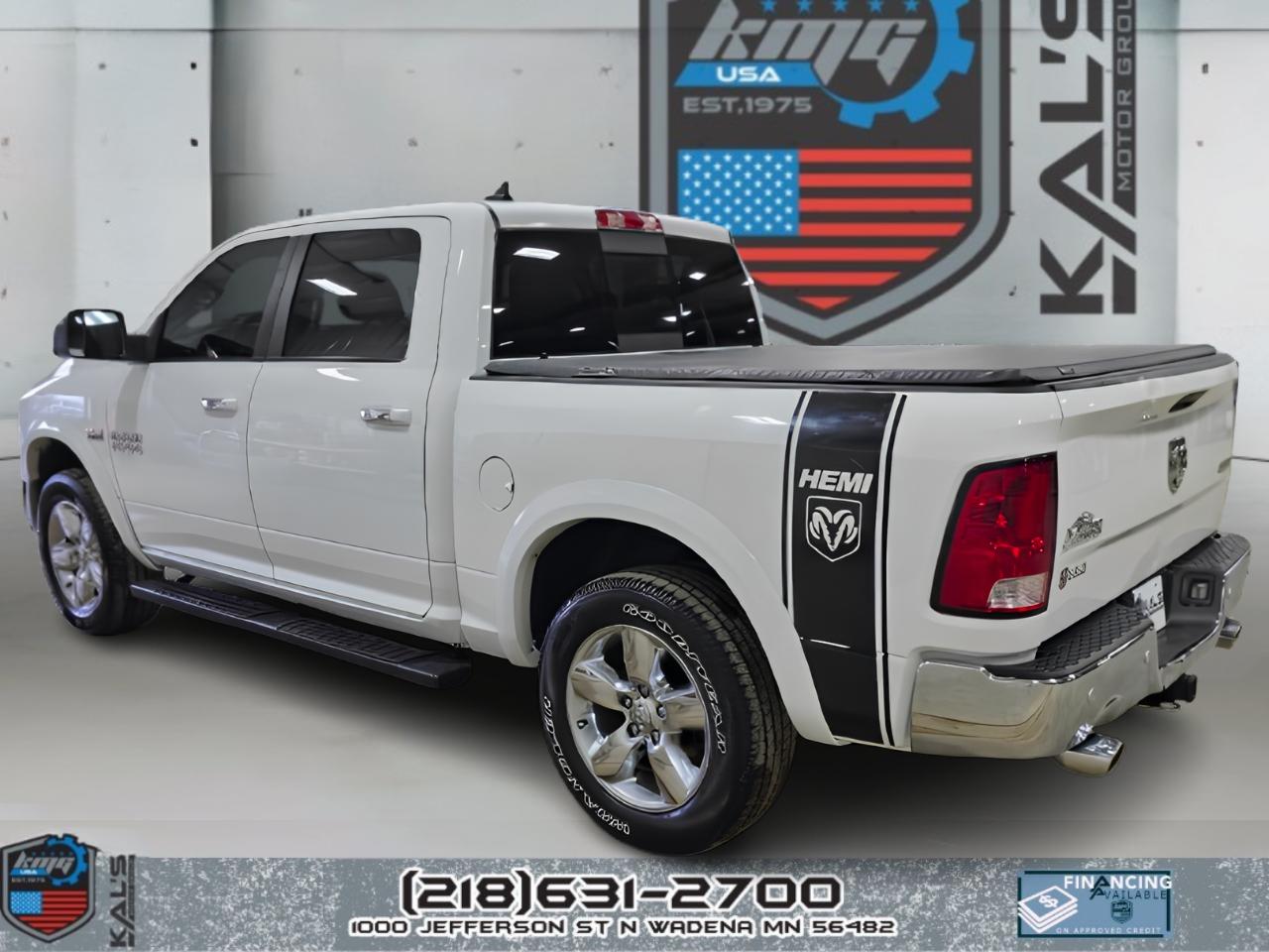 RAM 1500 SLT Crew Cab SWB 4WD 2015