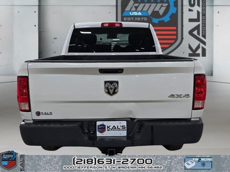 RAM 1500 Classic Tradesman Quad Cab 4WD 2019
