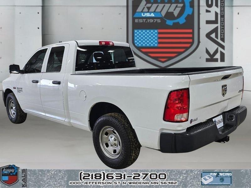 RAM 1500 Classic Tradesman Quad Cab 4WD 2019
