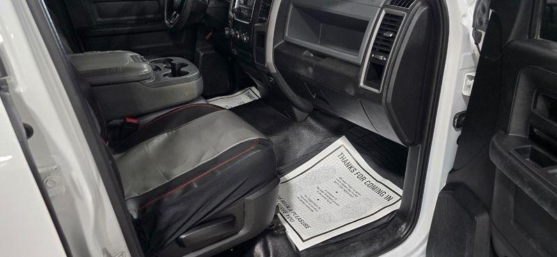 RAM 1500 Classic Tradesman Quad Cab 4WD 2019