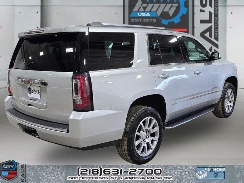 GMC Yukon Denali 4WD 2018
