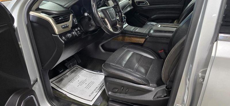 GMC Yukon Denali 4WD 2018