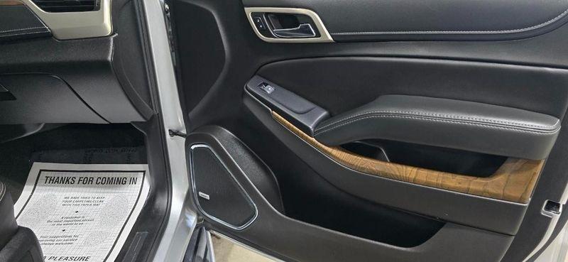 GMC Yukon Denali 4WD 2018