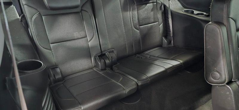 GMC Yukon Denali 4WD 2018