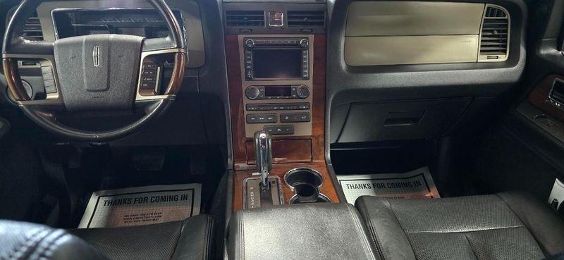 Lincoln Navigator L 4WD 2013