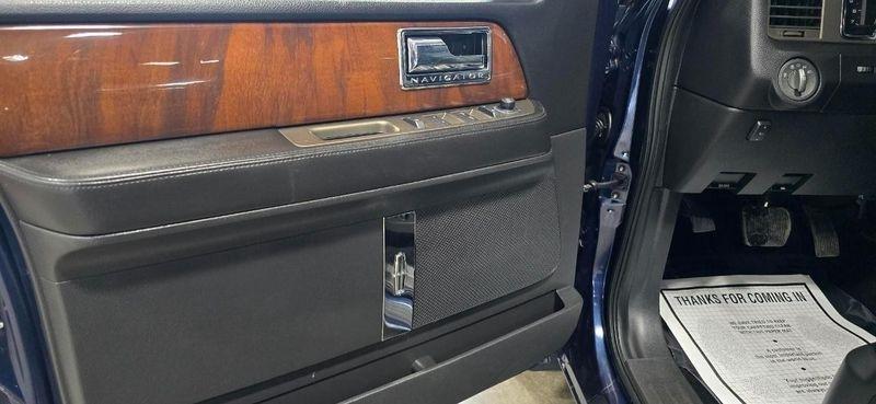 Lincoln Navigator L 4WD 2013