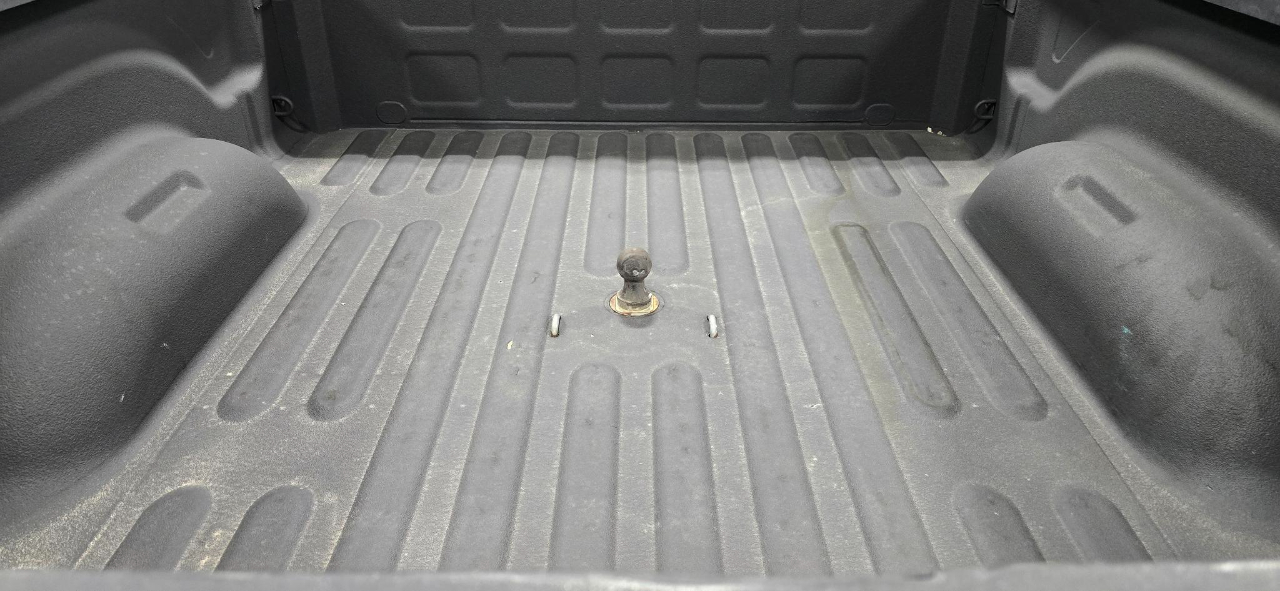 RAM 2500 Tradesman Crew Cab SWB 4WD 2016