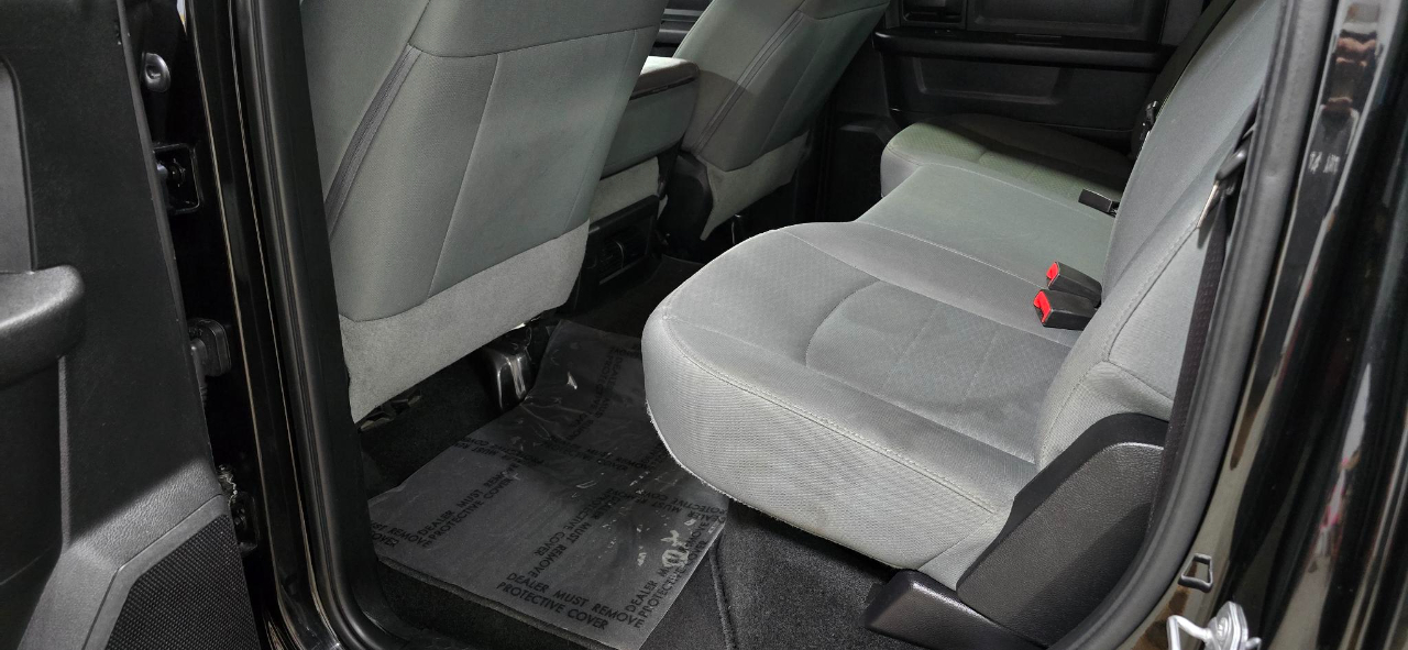 RAM 2500 Tradesman Crew Cab SWB 4WD 2016