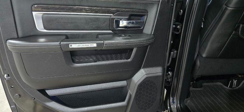 RAM 1500 Longhorn Crew Cab SWB 4WD 2016