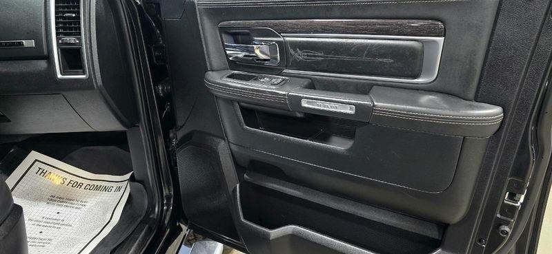 RAM 1500 Longhorn Crew Cab SWB 4WD 2016