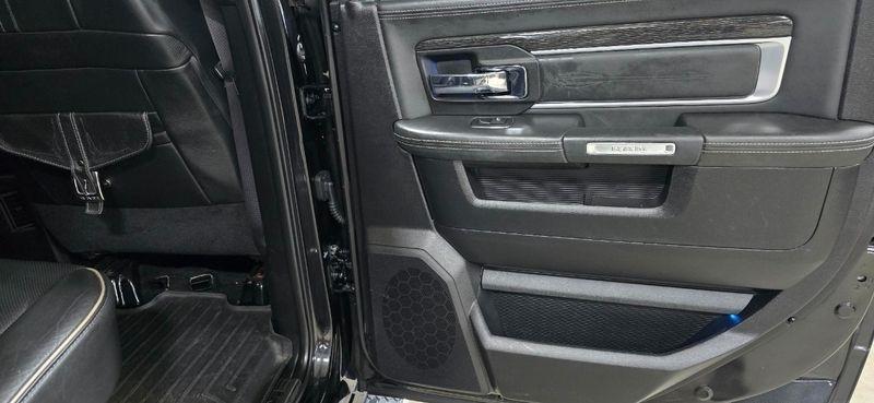 RAM 1500 Longhorn Crew Cab SWB 4WD 2016