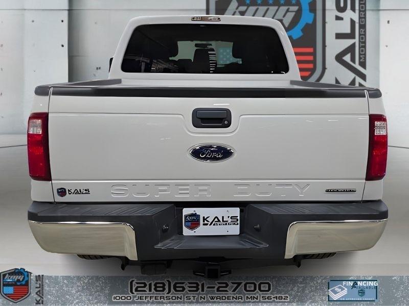 Ford F-250 SD XLT Crew Cab Short Bed 4WD 2016