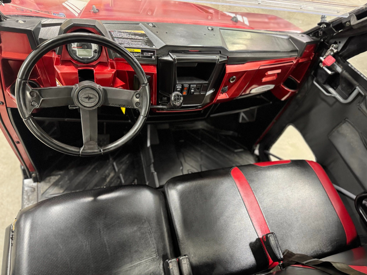 Polaris Ranger XP 900 EPS  2013 Polaris Ranger XP 900 EPS  2013