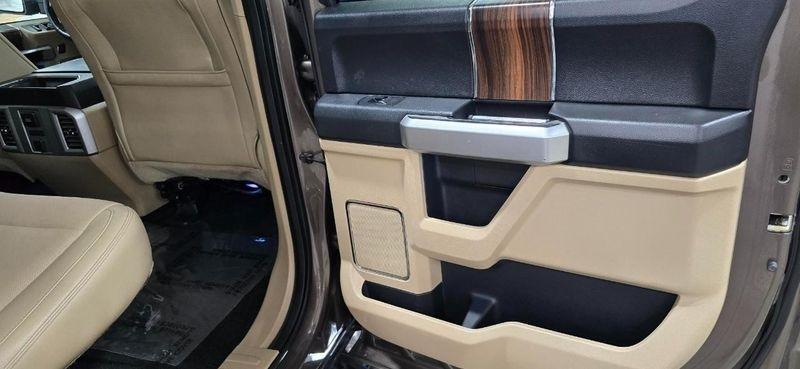 Ford F-150 Lariat SuperCrew 5.5-ft. Bed 4WD 2015