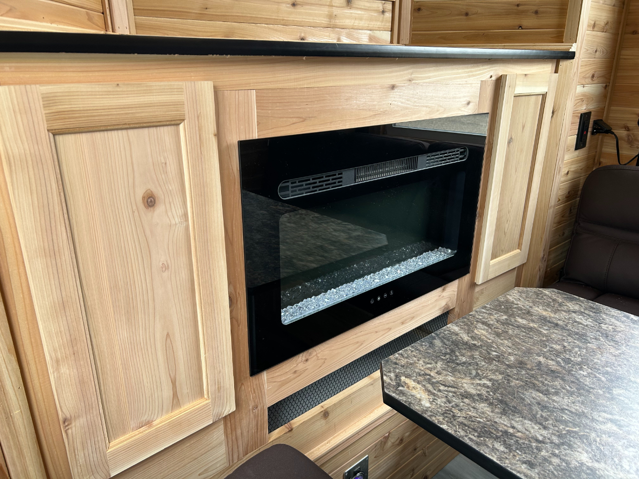 Ice Castle 8x17 Itasca ZR-17  2026 Ice Castle 8x17 Itasca ZR-17  2026