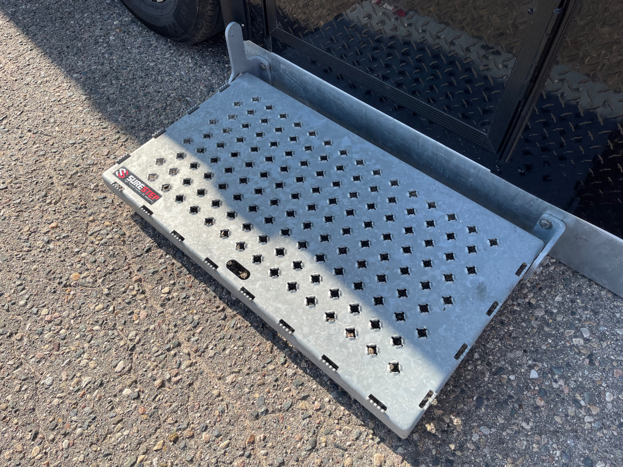 Ice Castle 8x26V Bear Cave  2026 Ice Castle 8x26V Bear Cave  2026