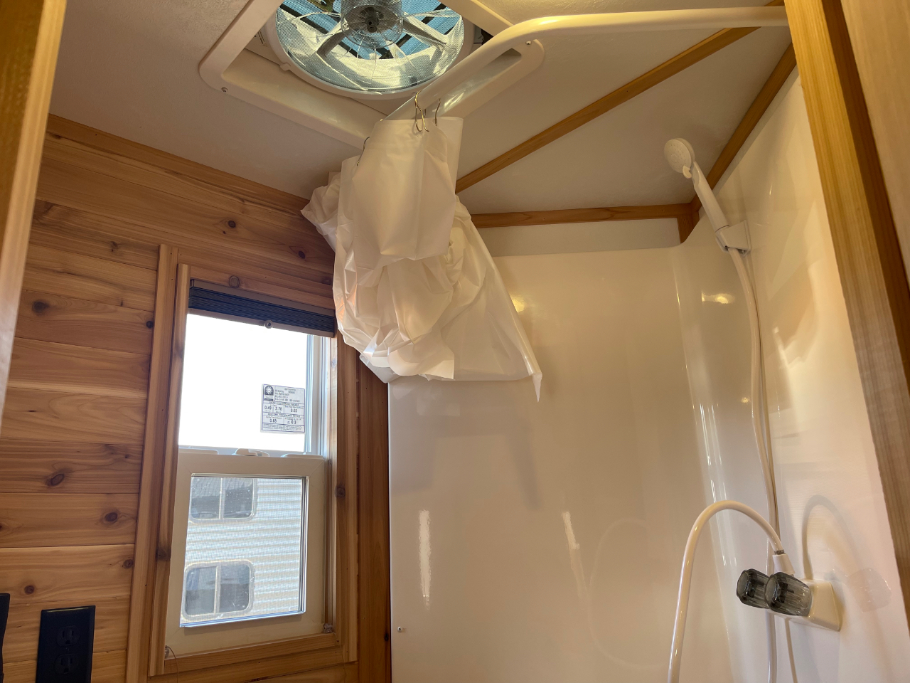 Ice Castle 8x21 Itasca ZR-21  2026 Ice Castle 8x21 Itasca ZR-21  2026