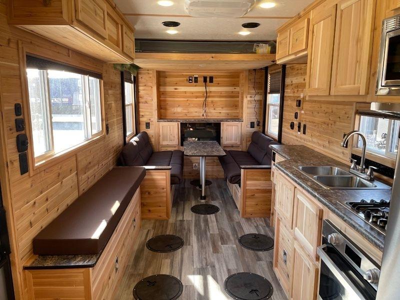 Ice Castle 8x21 Itasca ZR-21  2026