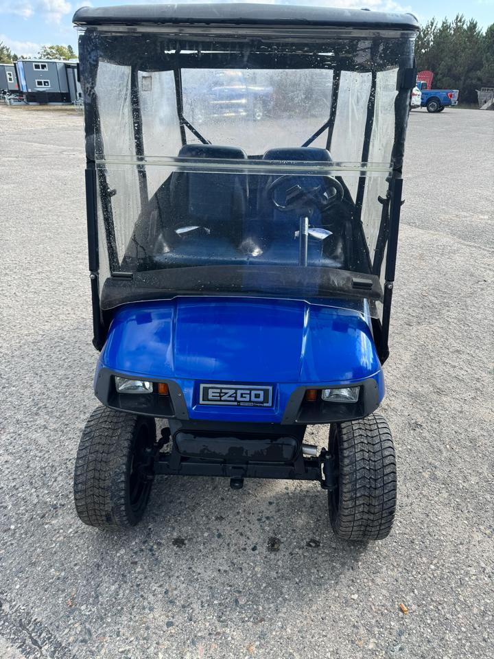 EZ-GO Golf Cart  2008