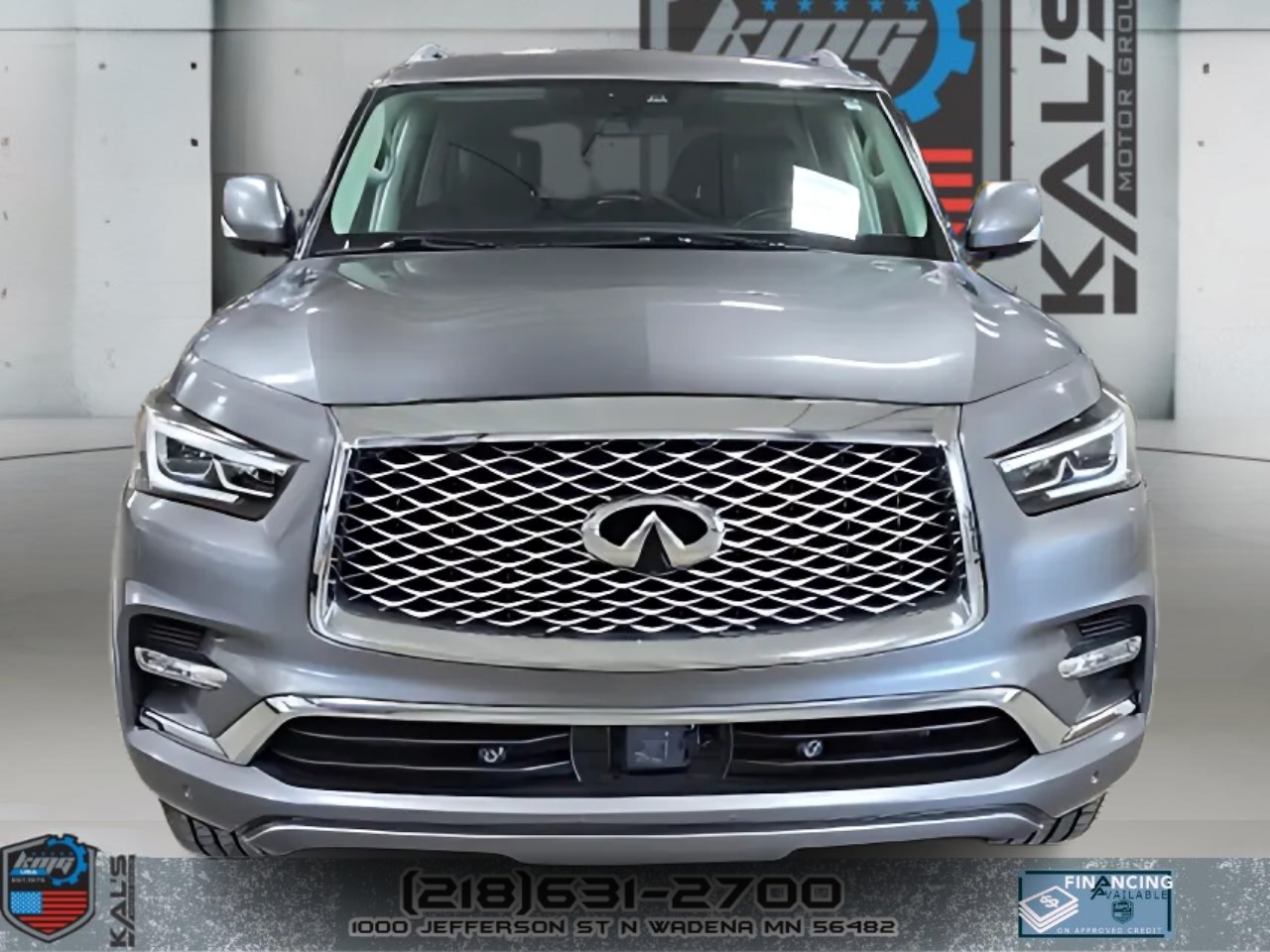 2021 Infiniti QX80 Luxe photo 2