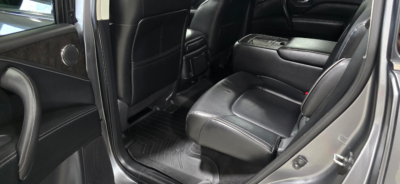 Infiniti QX80 LUXE 4WD 2021