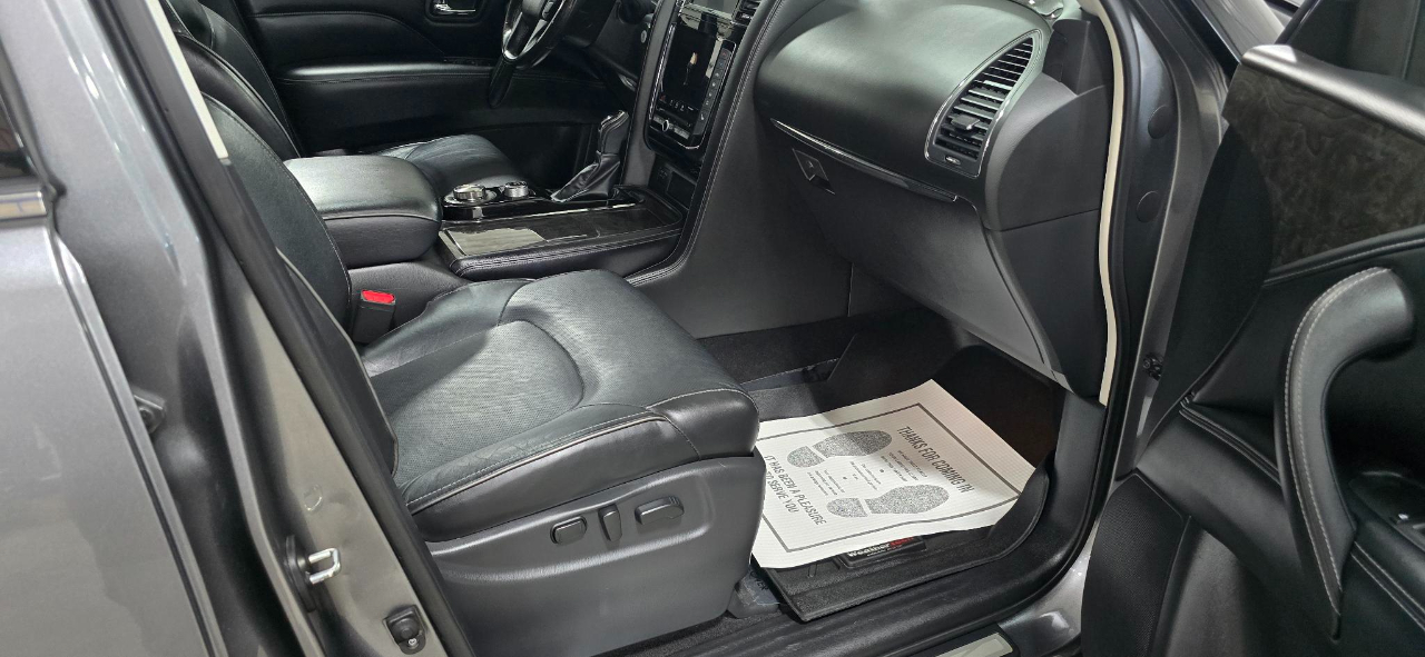 Infiniti QX80 LUXE 4WD 2021