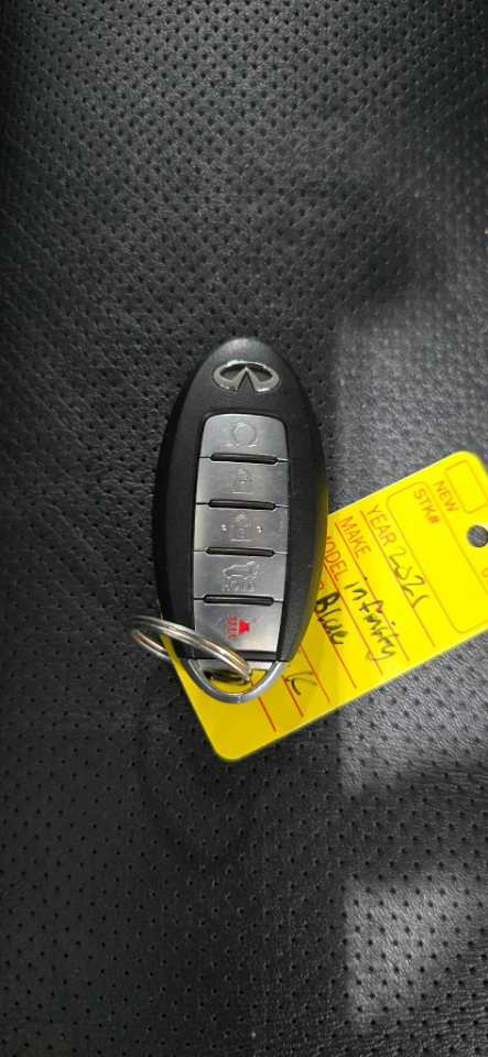 Infiniti QX80 LUXE 4WD 2021