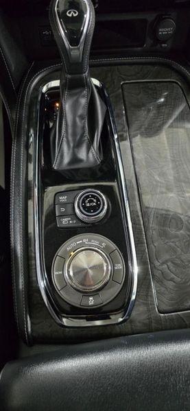 Infiniti QX80 LUXE 4WD 2021