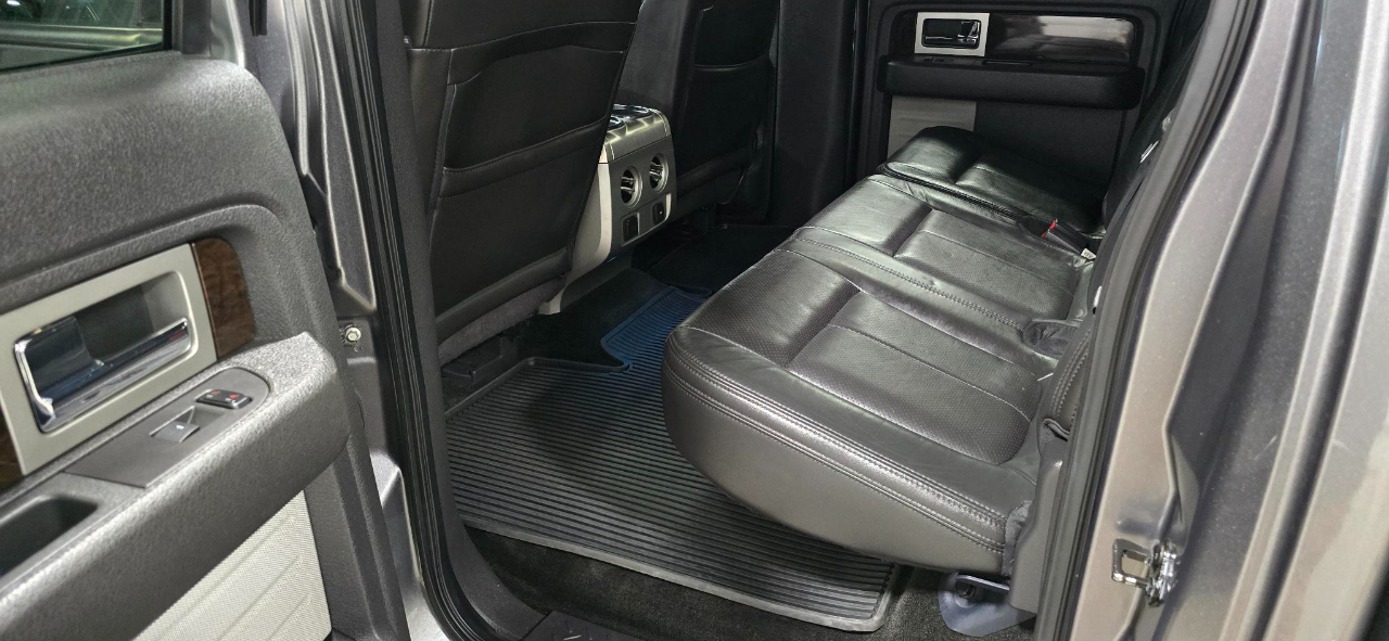 Ford F-150 Platinum SuperCrew 5.5-ft. Bed 4WD 2014 Ford F-150 Platinum SuperCrew 5.5-ft. Bed 4WD 2014