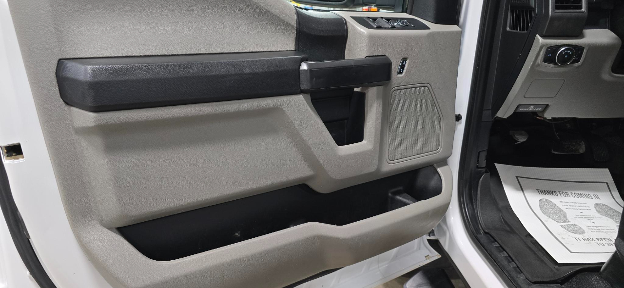 Ford F-250 SD XL Crew Cab Long Bed 4WD 2020 Ford F-250 SD XL Crew Cab Long Bed 4WD 2020