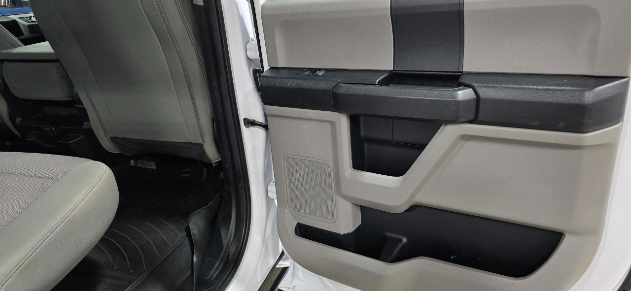 Ford F-250 SD XL Crew Cab Long Bed 4WD 2020 Ford F-250 SD XL Crew Cab Long Bed 4WD 2020