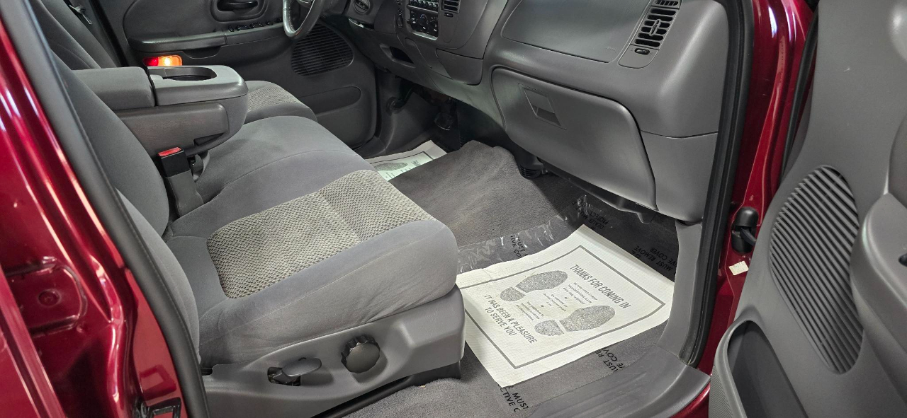 Ford F-150 XLT SuperCrew Short Bed 4WD 2003