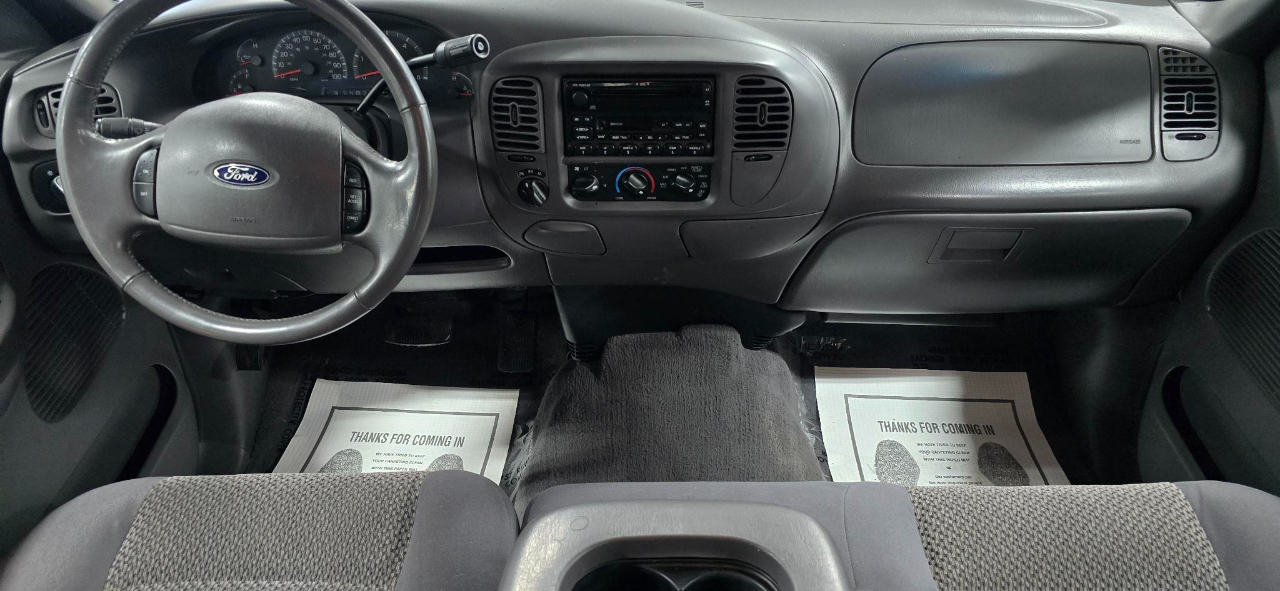 Ford F-150 XLT SuperCrew Short Bed 4WD 2003