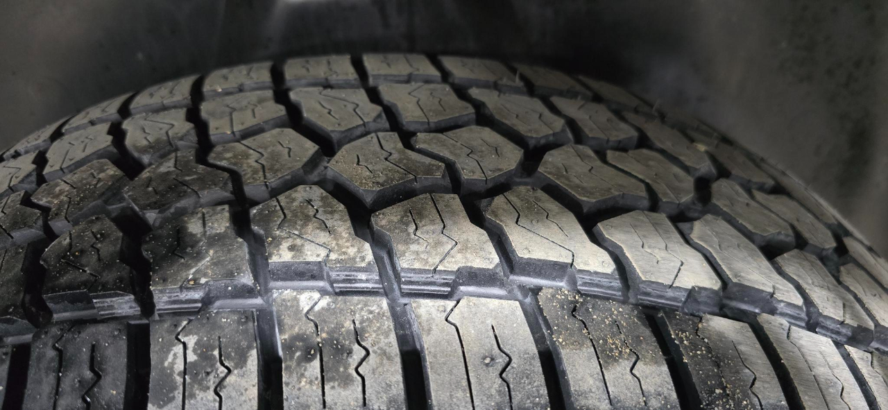 RAM 1500 Big Horn 4x4 Crew Cab 5'7" Box 2017 RAM 1500 Big Horn 4x4 Crew Cab 5'7" Box 2017