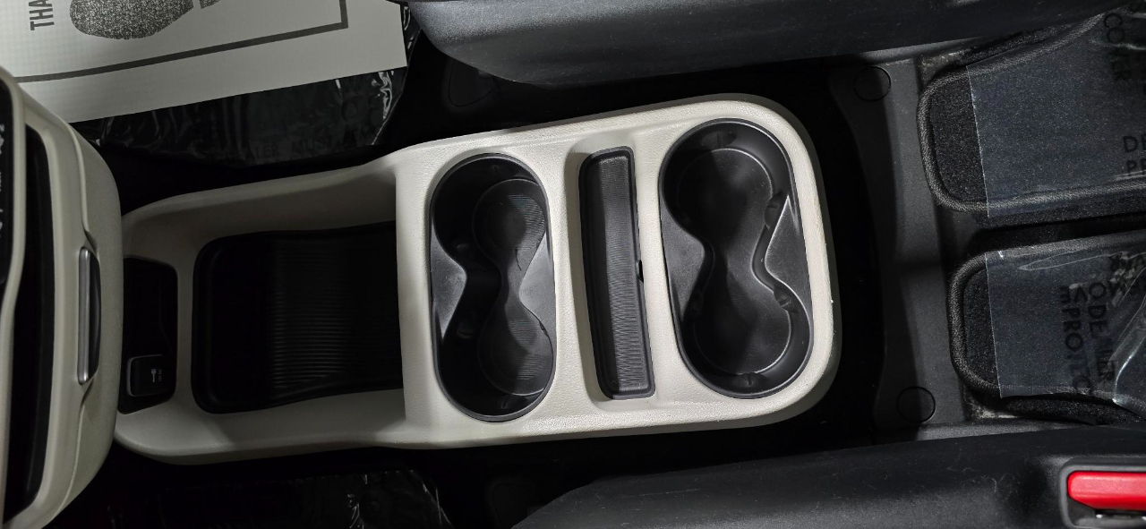 Chrysler Voyager LX 2021 Chrysler Voyager LX 2021