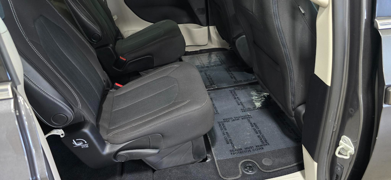 Chrysler Voyager LX 2021 Chrysler Voyager LX 2021