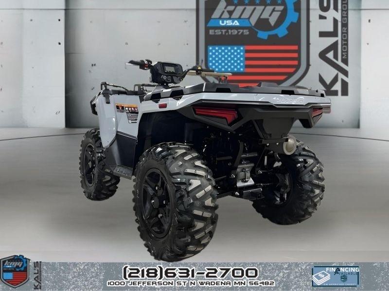 Polaris Sportsman 570 EPS  2024