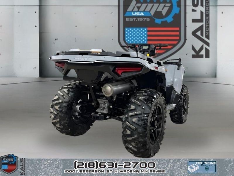 Polaris Sportsman 570 EPS  2024