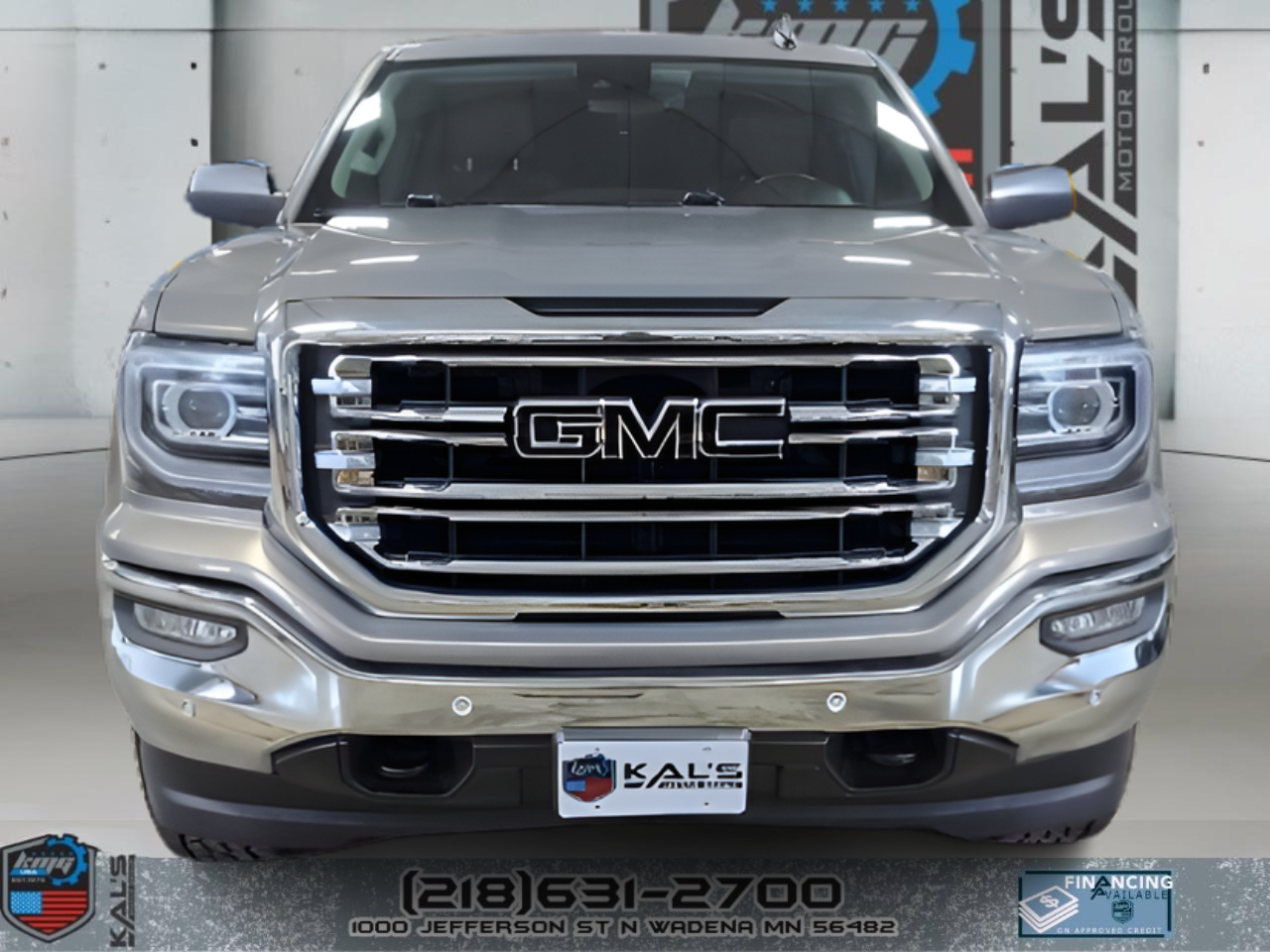 2017 Gmc Sierra 1500 SLT photo 2