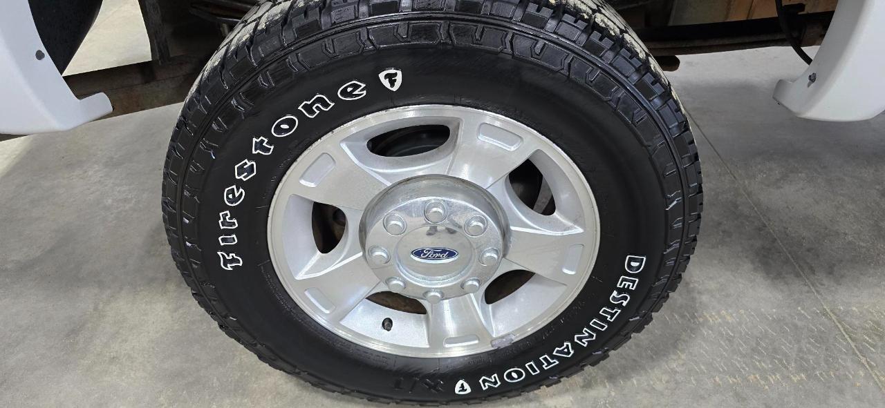 Ford F-350 SD XLT SuperCab Long Bed 4WD 2016