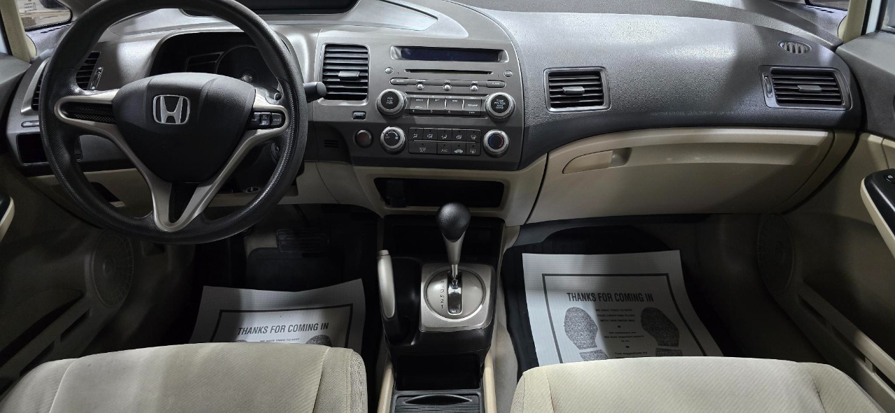Honda Civic LX Sedan 5-Speed AT 2009