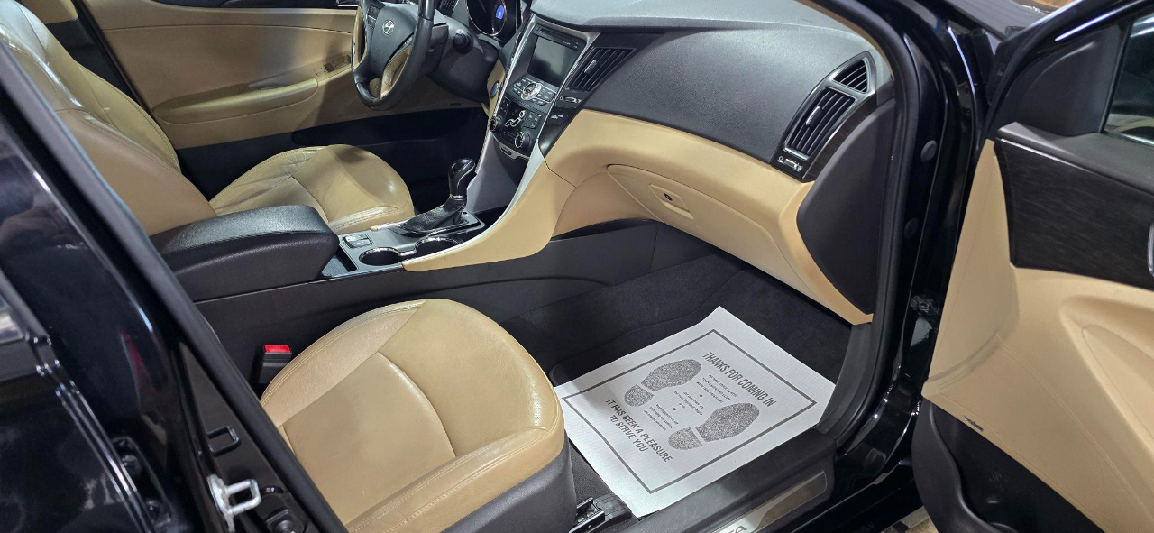 Hyundai Sonata Limited Auto 2011