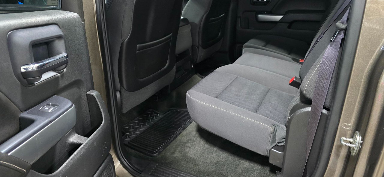 Chevrolet Silverado 2500HD LT Crew Cab Long Box 4WD 2015