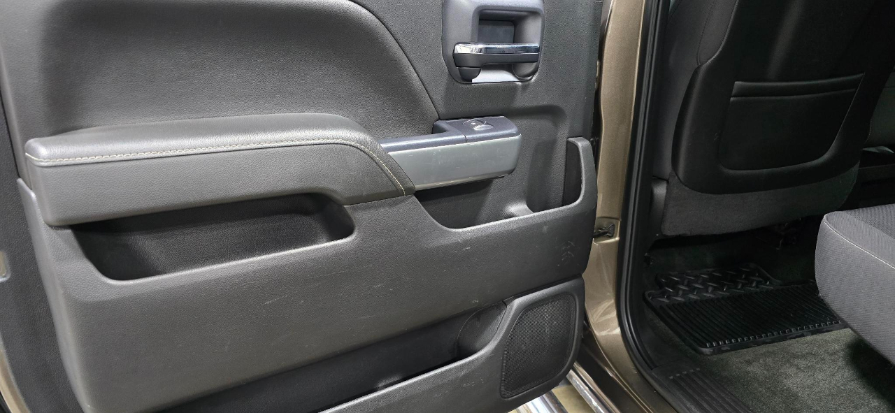 Chevrolet Silverado 2500HD LT Crew Cab Long Box 4WD 2015