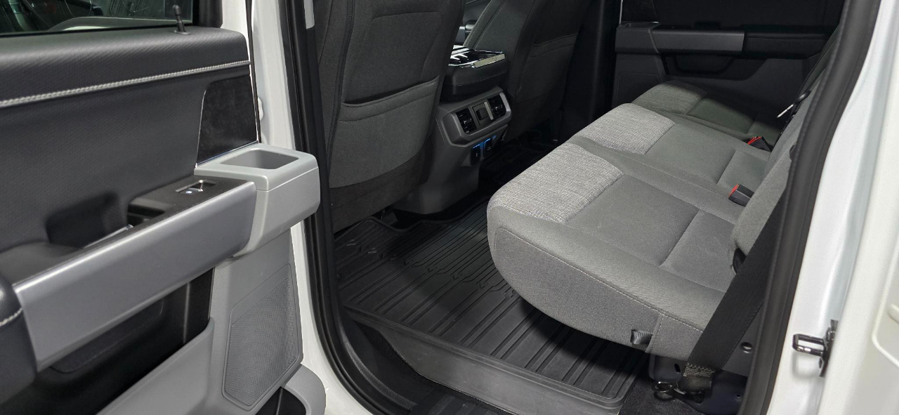 Ford F-150 XLT 4WD SuperCrew 5.5' Box 2023