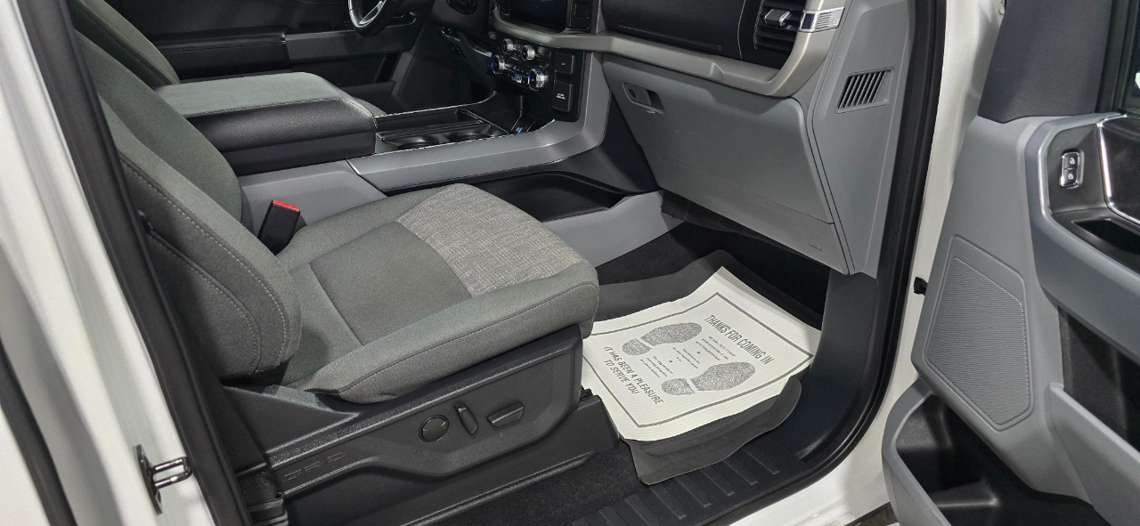 Ford F-150 XLT 4WD SuperCrew 5.5' Box 2023